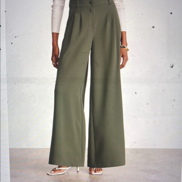 NEVER WORN! LOFT palazzo Pants - Picture 2 of 4